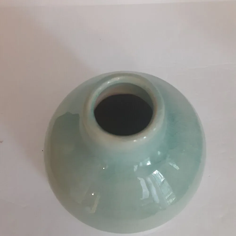 Apropos Pottery Vase Crackle Effect Seaside Modern 6